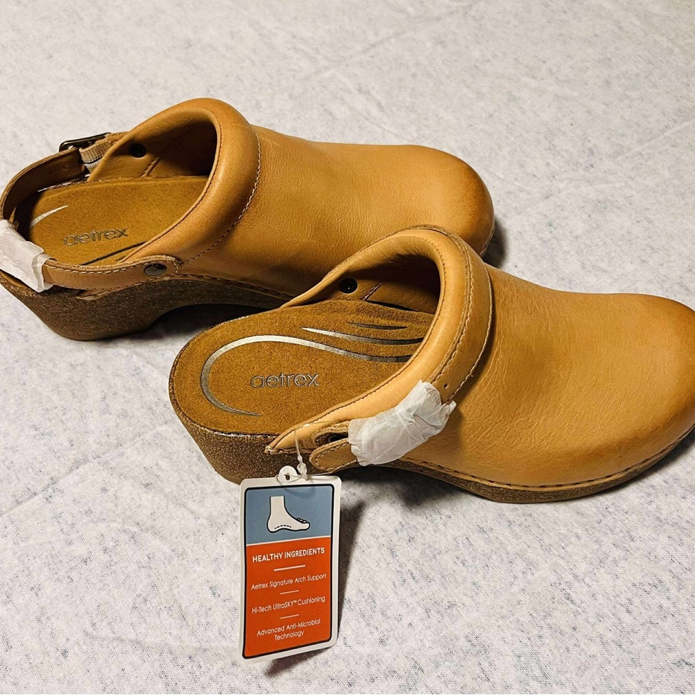 New  AETREX Women's Beckie Natural Cork Clog Size 6-6.5 - Picture 2 of 6